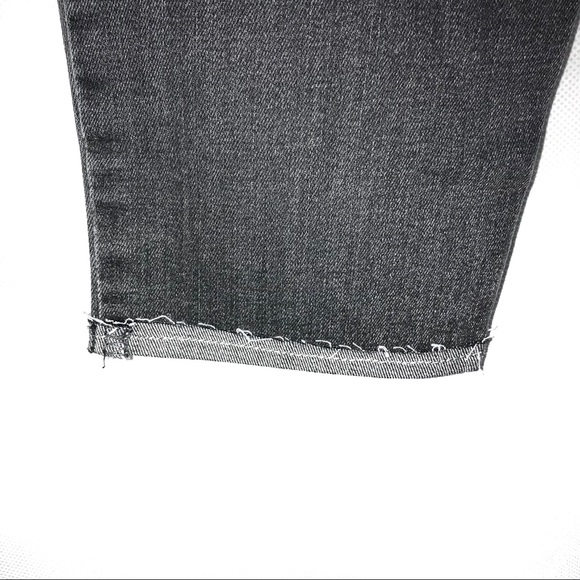 NEW Universal Thread Distressed Skinny Jeans sz 10 - Picture 6 of 8